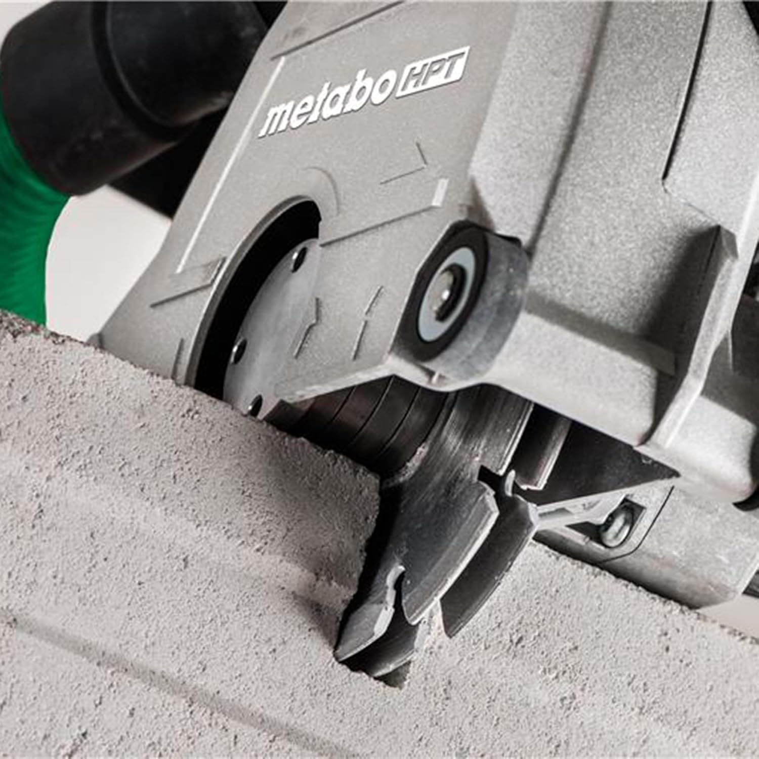 Metabo HPT MFE 40 review, Metabo HPT MFE 40 wall chaser review and rating, is Metabo HPT MFE 40 worth buying, Metabo HPT MFE 40 review pros cons, Metabo HPT MFE 40 review honest opinion, Metabo HPT MFE 40 wall chaser review verdict real-world performance test results